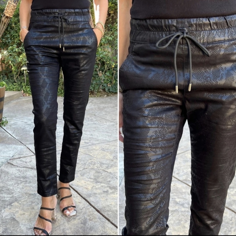 Bevy Flog Navy Shely Python Snakeskin Joggers 24 XS